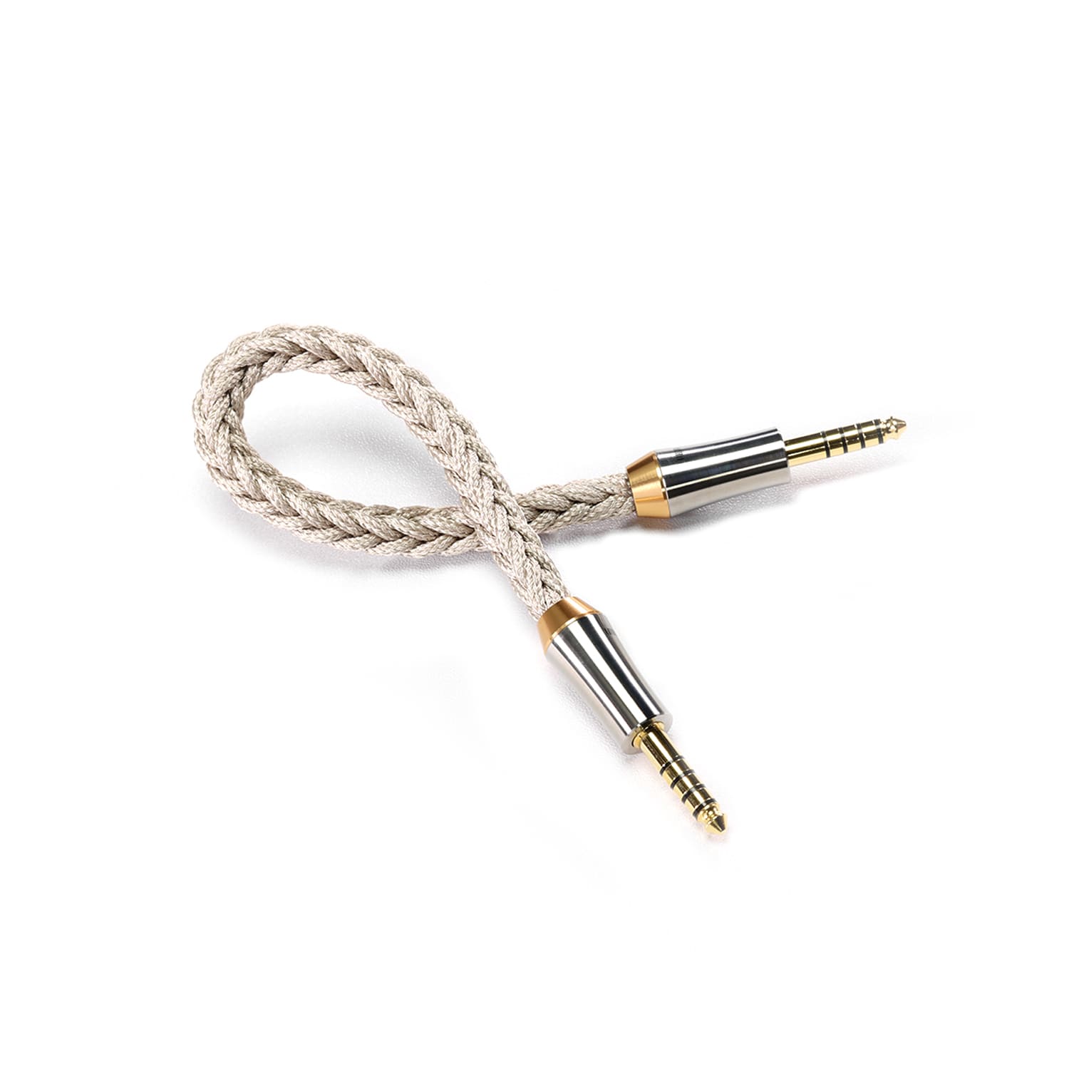 Detaliu al cablului de legătură simetric DD HIFI BC44Net de 4,4 mm