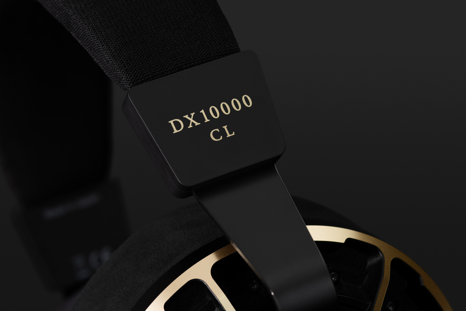 DX10000 CL Collector's Edition marcaj de model auriu